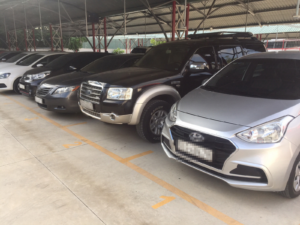 Thị trường xe ô tô cũ ngày một phát triển mạnh ở Việt Nam